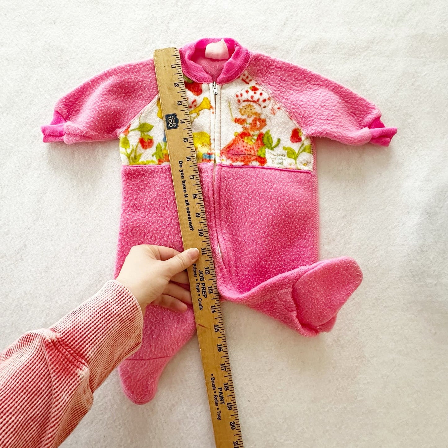 Vintage Strawberry Shortcake Fleece Sleeper: 3m? - Yellow Clover Vintage Kids Clothes