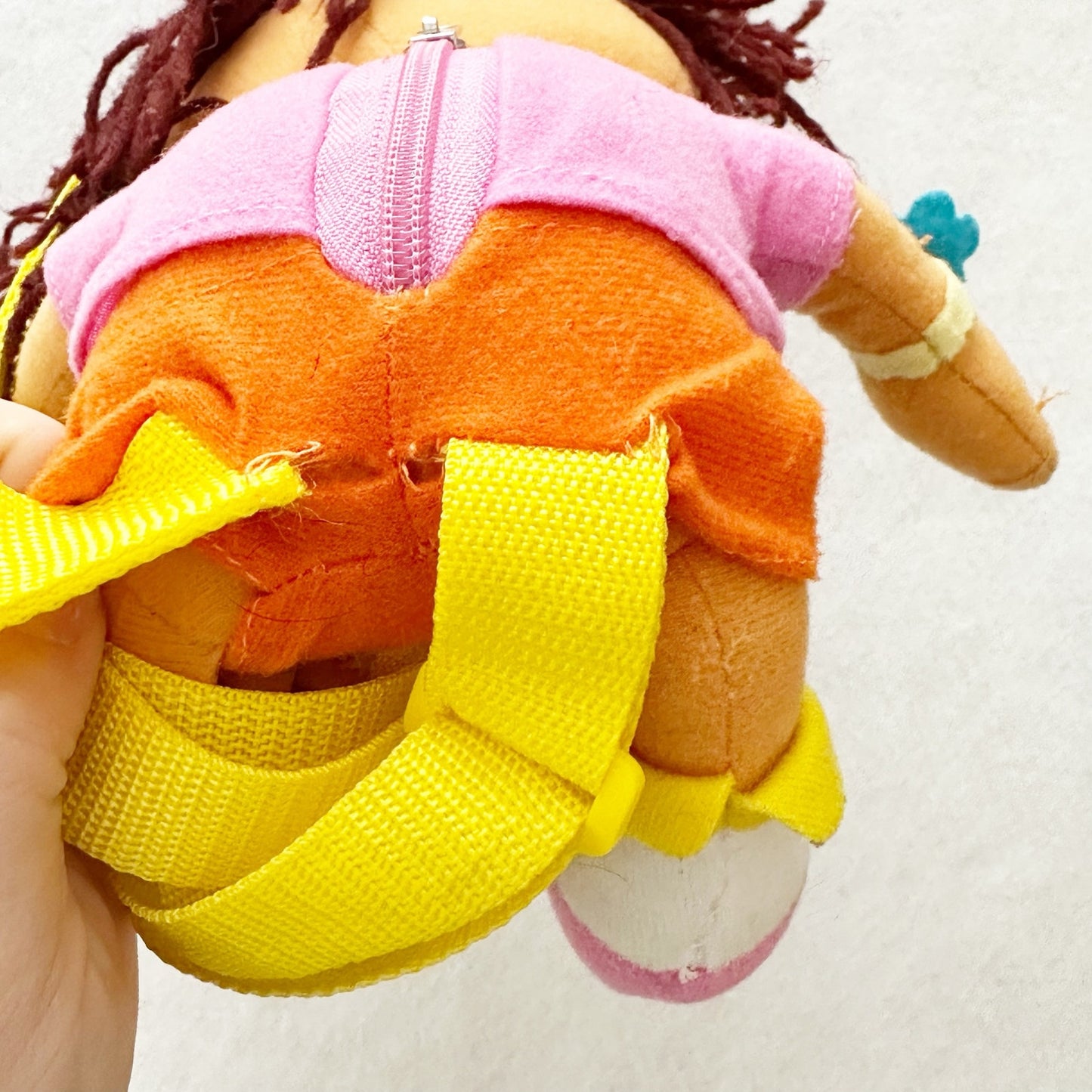 Y2K Dora Plush Backpack + Plate - Yellow Clover Vintage Kids Clothes