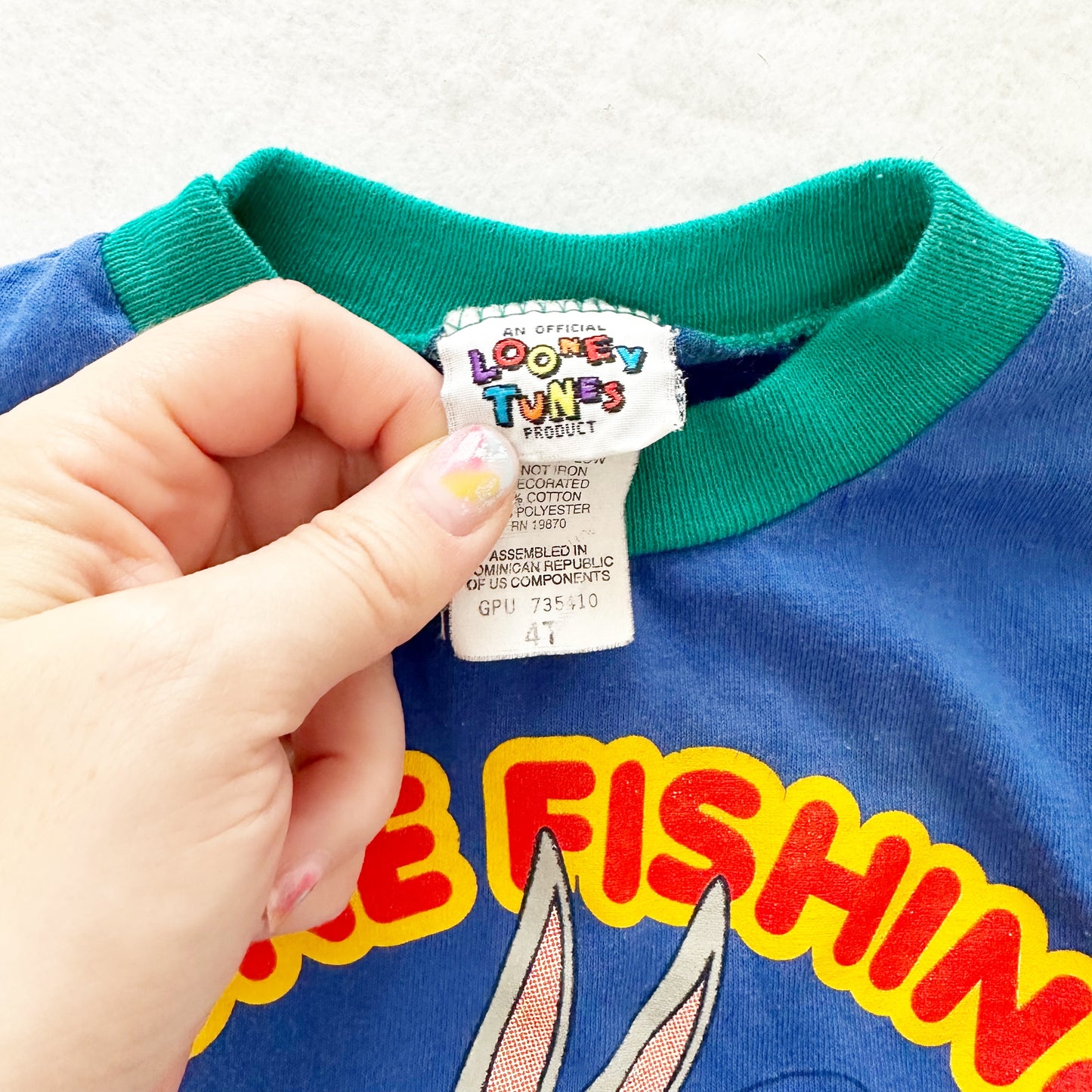 Vintage Looney Tunes Bugs Bunny Gone Fishing Tank: 4T - Yellow Clover Vintage Kids Clothes