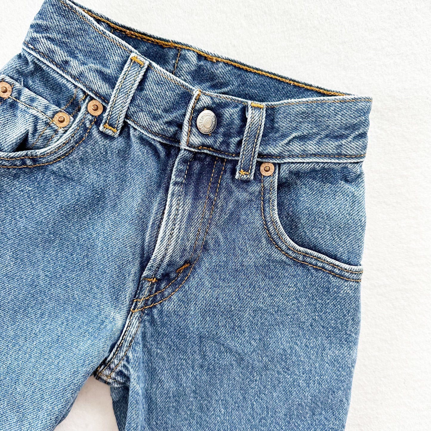 Levi’s 550 Medium Wash Jeans - Yellow Clover Vintage Kids Clothes