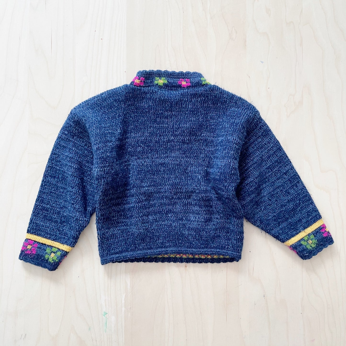 Vintage Pooh Flower Appliqué Sweater - Yellow Clover Vintage Kids Clothes
