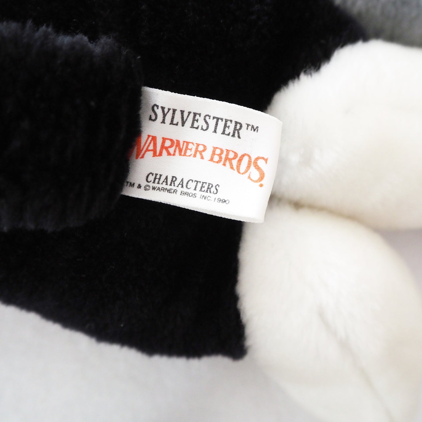 Bugs Bunny and Sylvester Pair