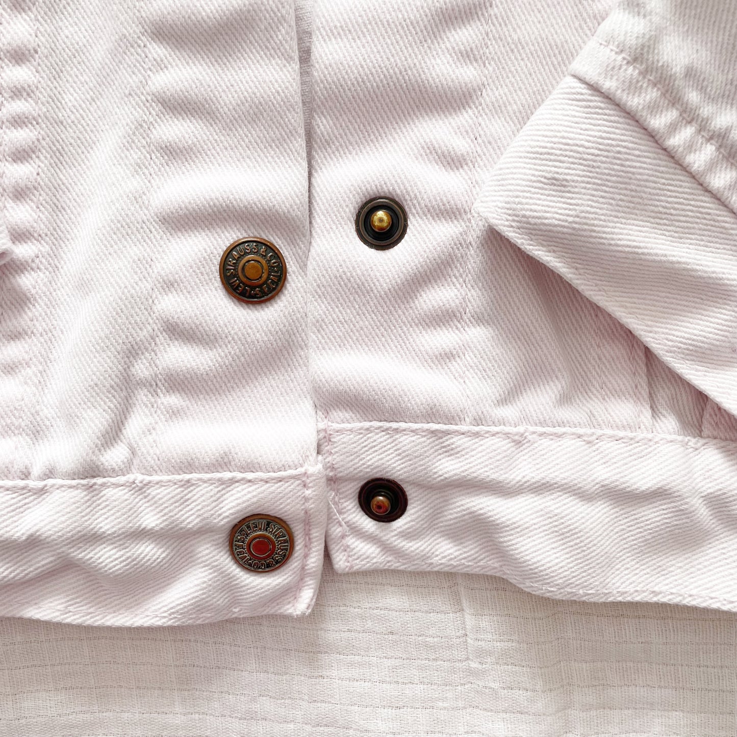 Levi’s Light Pink Denim Jacket • 4T - Yellow Clover Vintage Kids Clothes