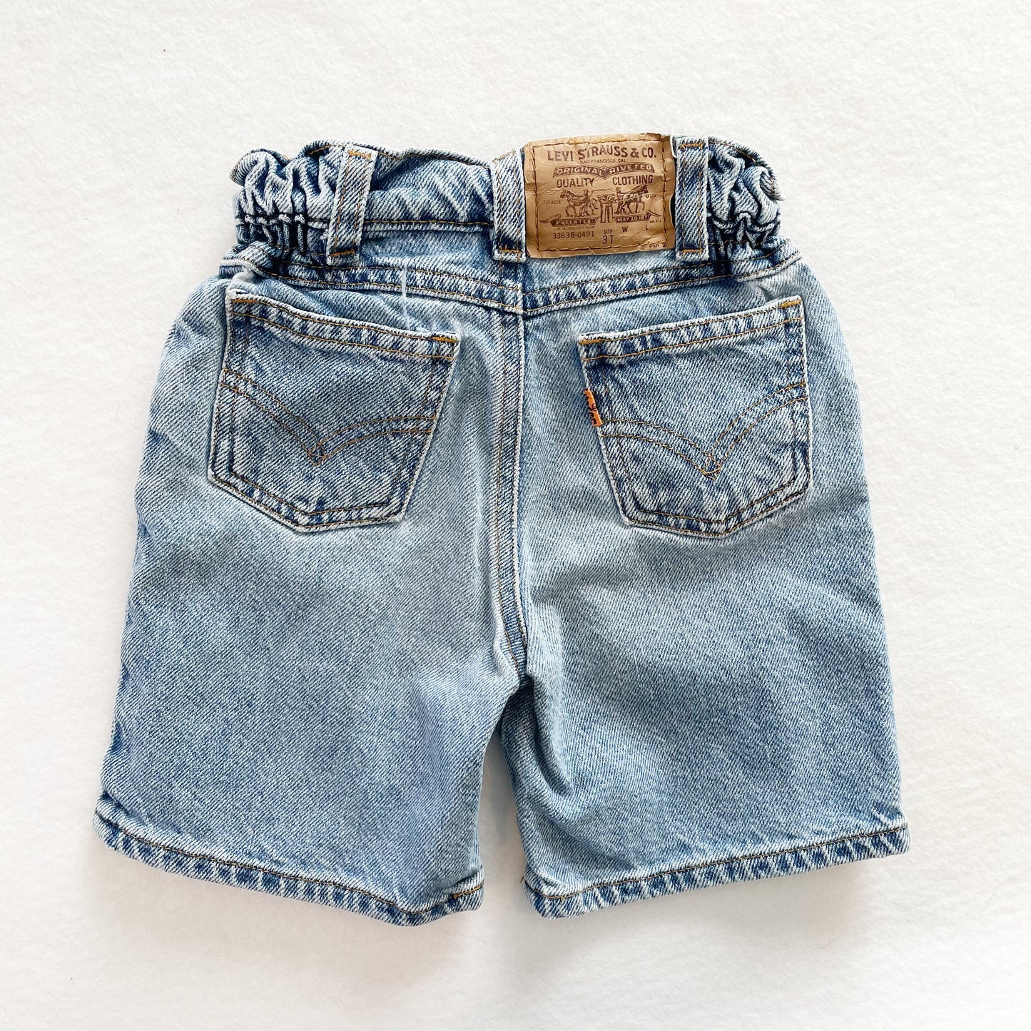 Levi’s Medium Light Wash Orange Tab Ruched Waist Shorts • 3T - Yellow Clover Vintage Kids Clothes