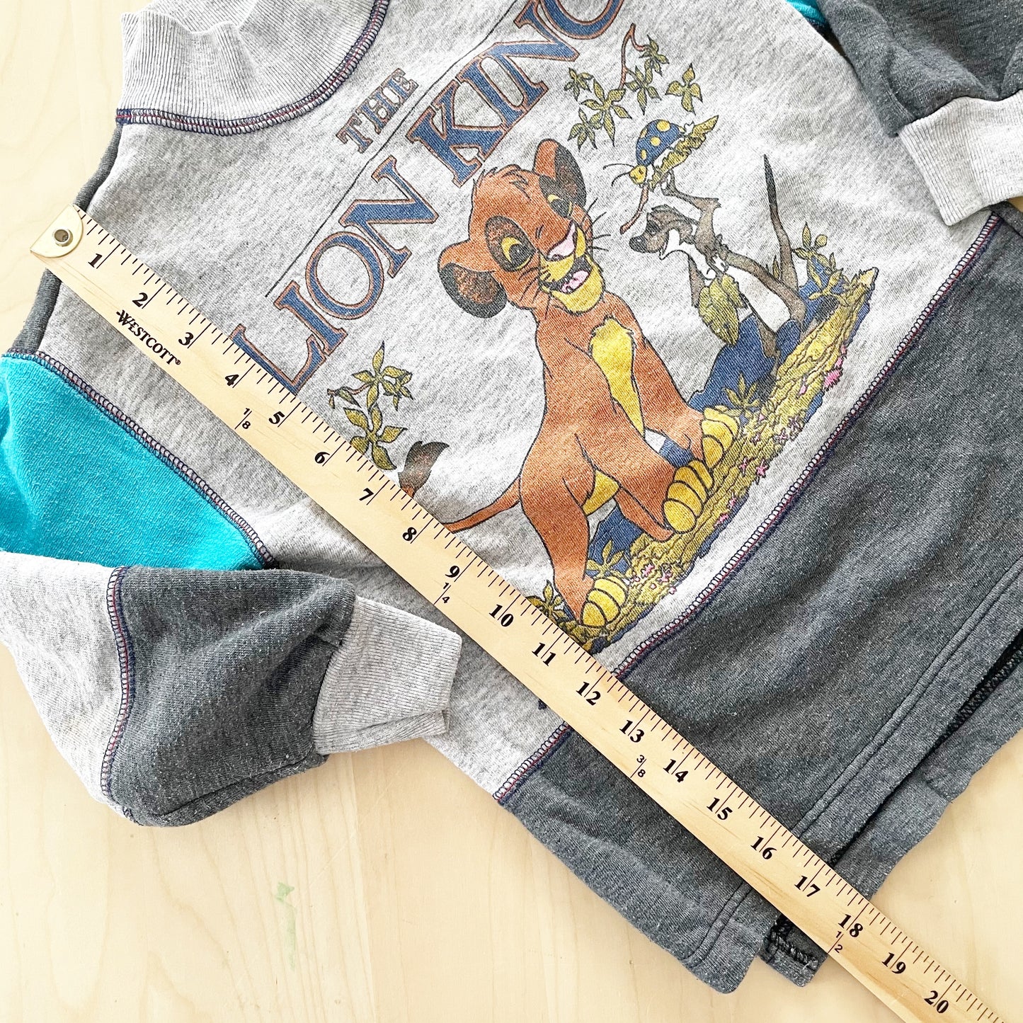 Vintage Lion King Sweatshirt - Yellow Clover Vintage Kids Clothes