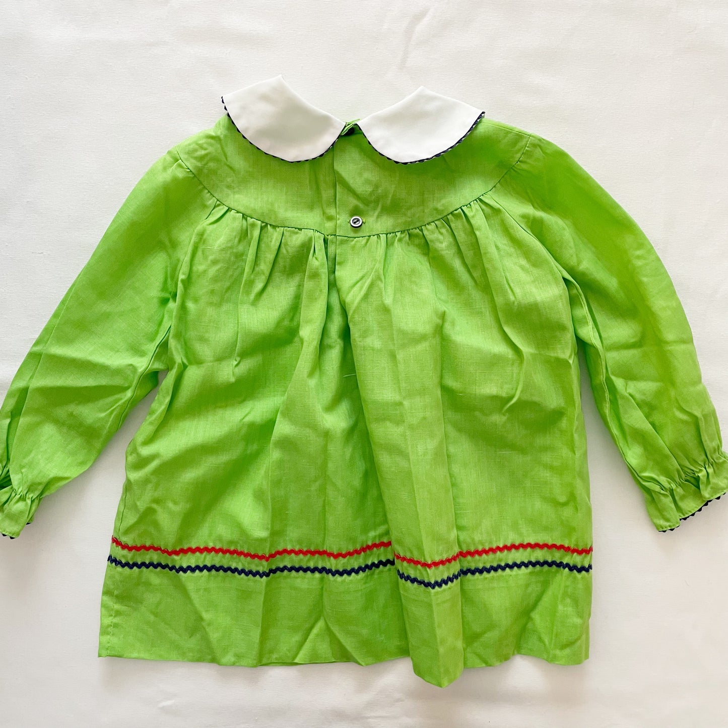 Vintage Smocked Collared Dress • 4T (?) - Yellow Clover Vintage Kids Clothes