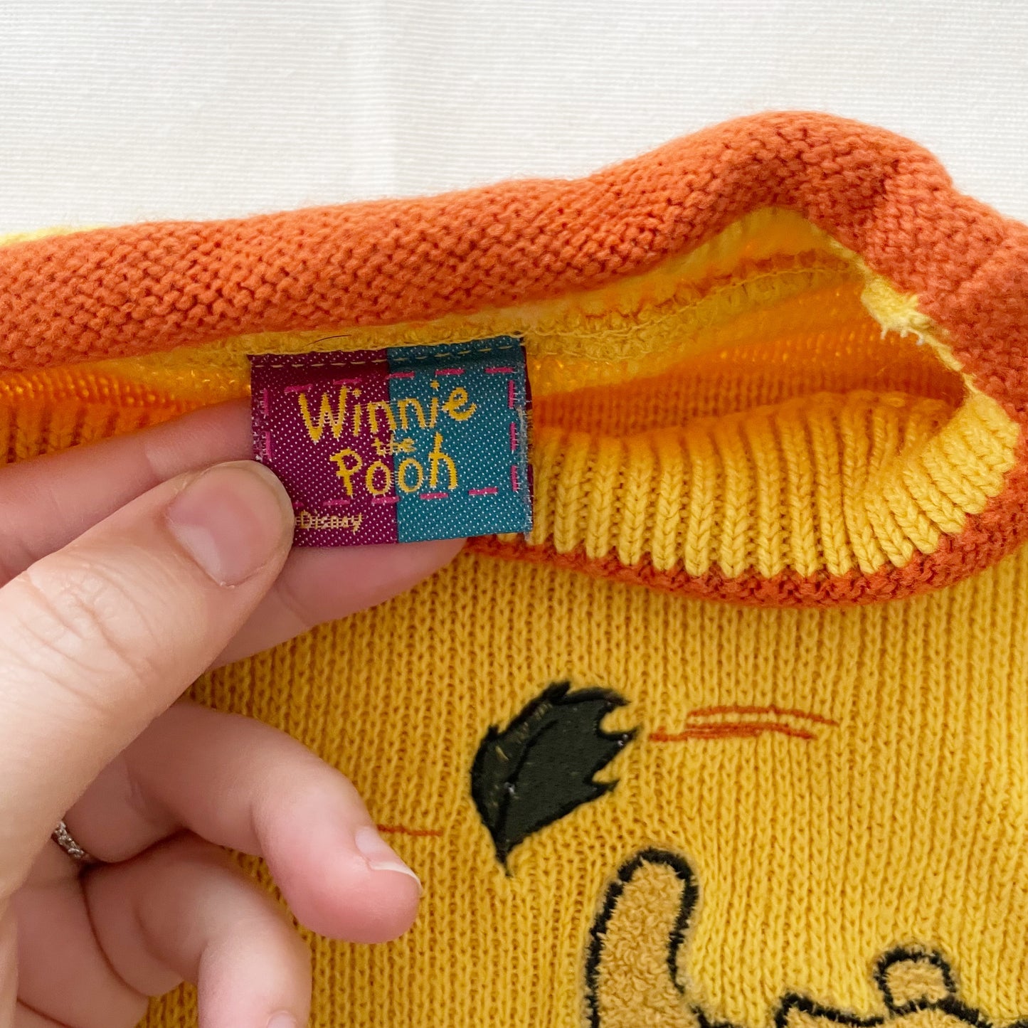 Disney Winnie the Pooh Sweater • 3T (?)