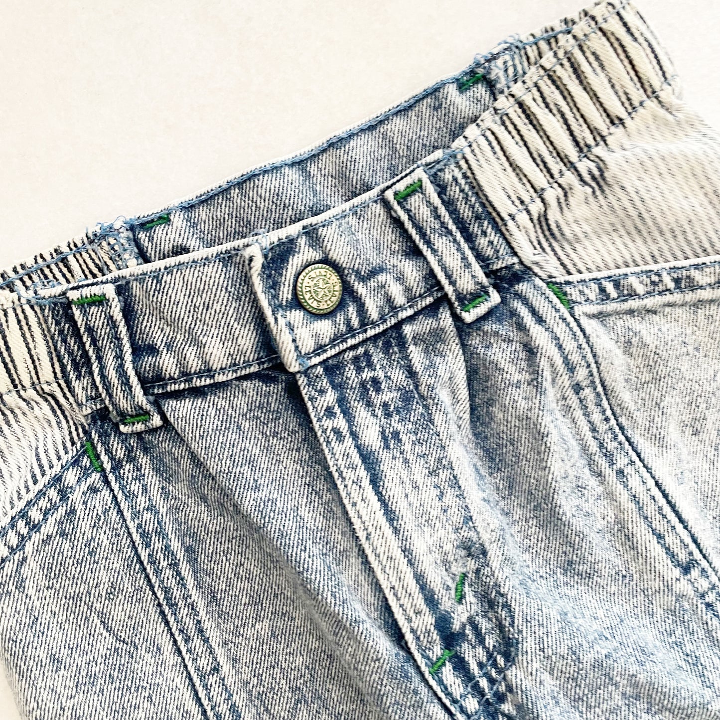 Levi’s Acid Wash Jogger Jeans - Yellow Clover Vintage Kids Clothes