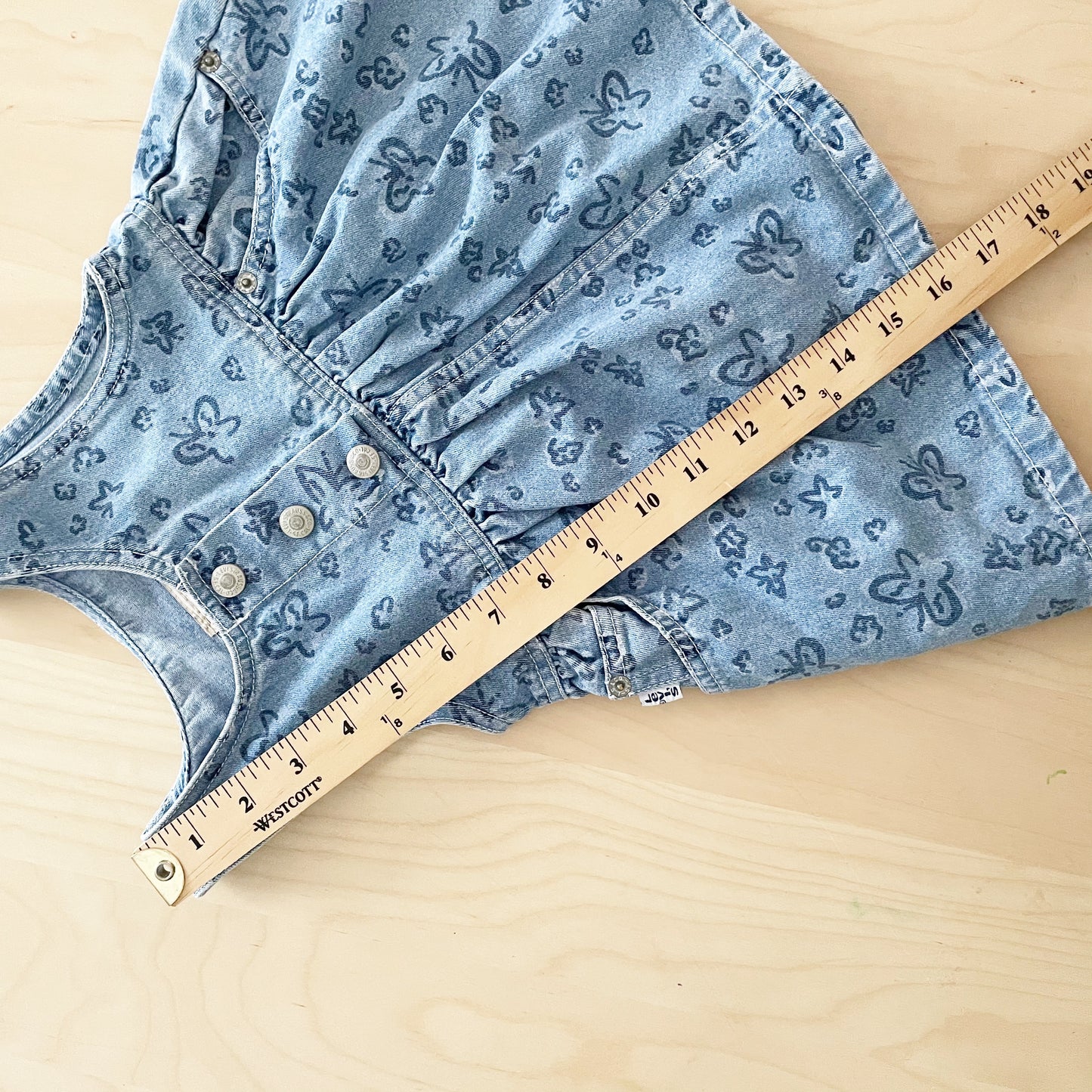 Vintage Levi’s Butterfly Print Jumper - Yellow Clover Vintage Kids Clothes