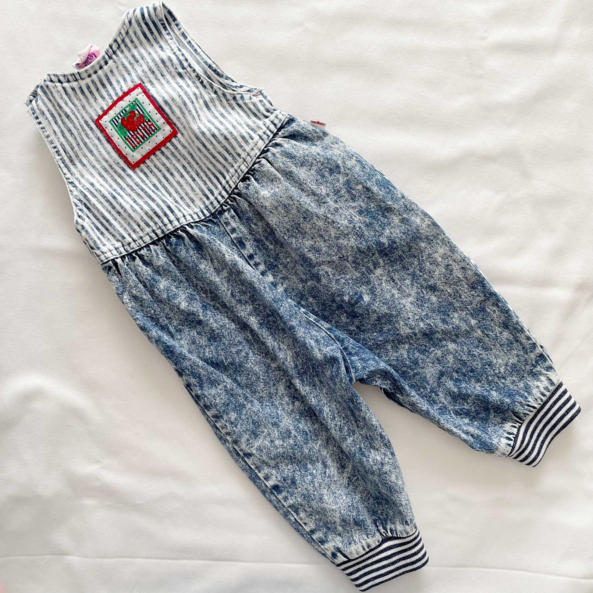 Levi’s Acid Wash Strawberry Patch Romper • 18m - Yellow Clover Vintage Kids Clothes