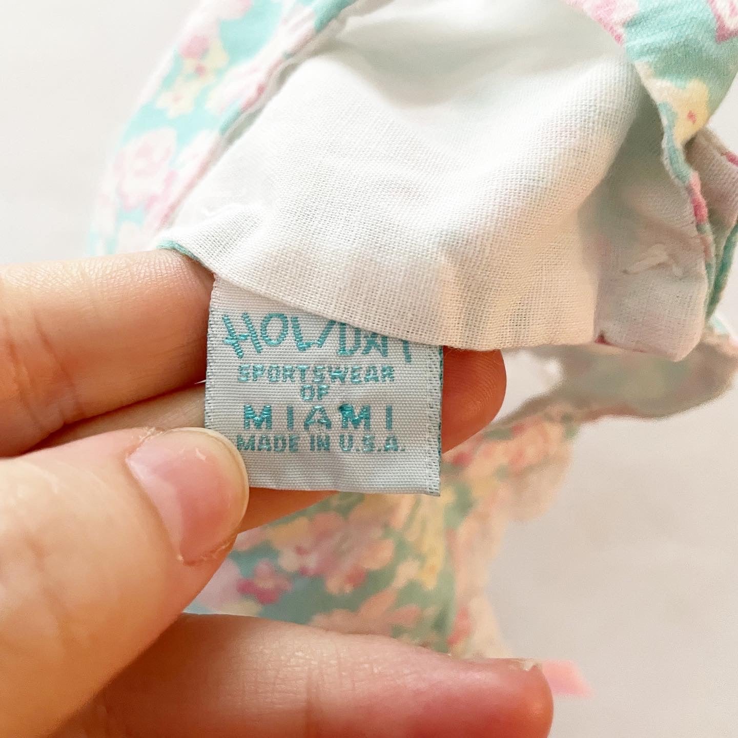 Holiday of Miami Floral Set