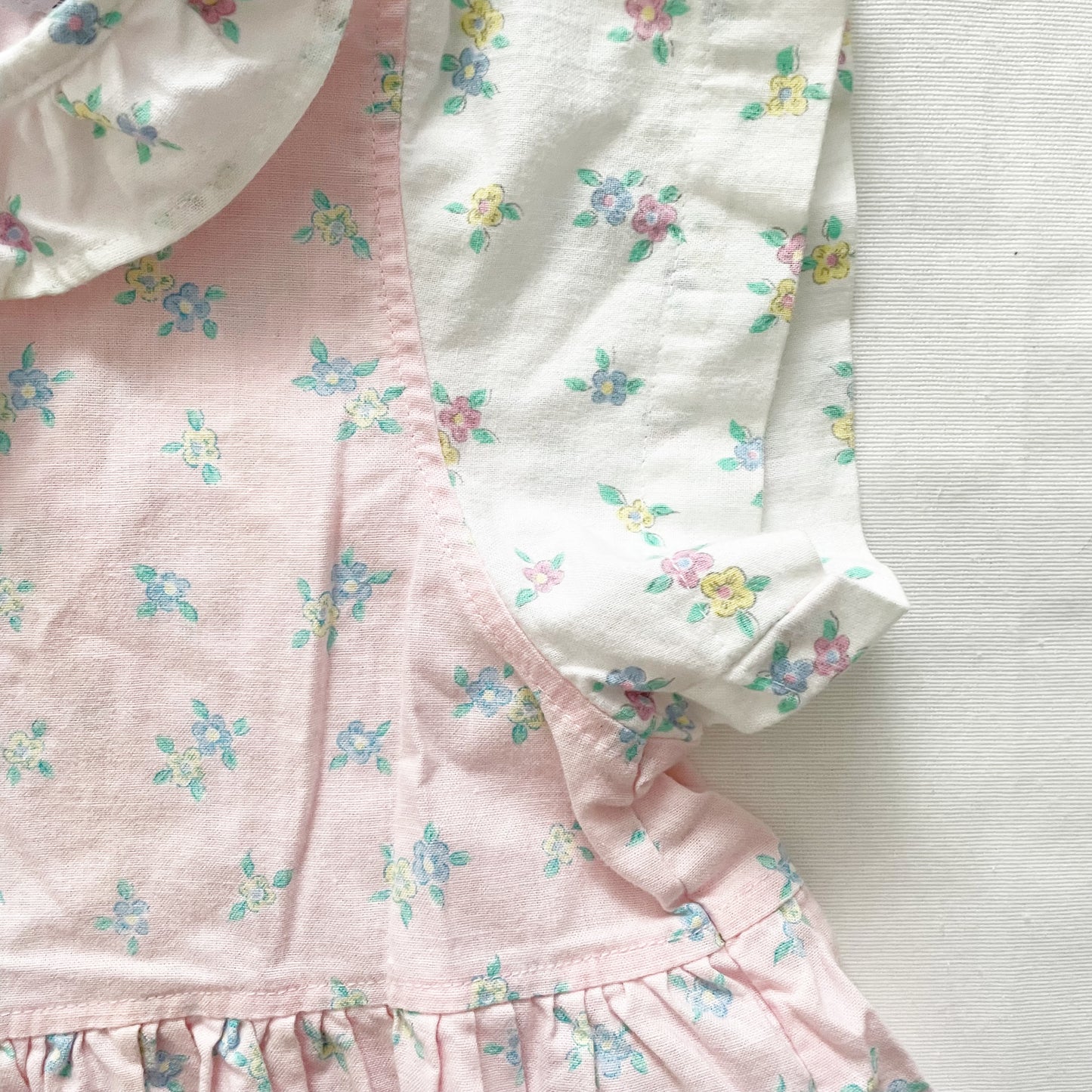 OshKosh Floral Print Light Pink Ruffle Collar Dress - Yellow Clover Vintage Kids Clothes