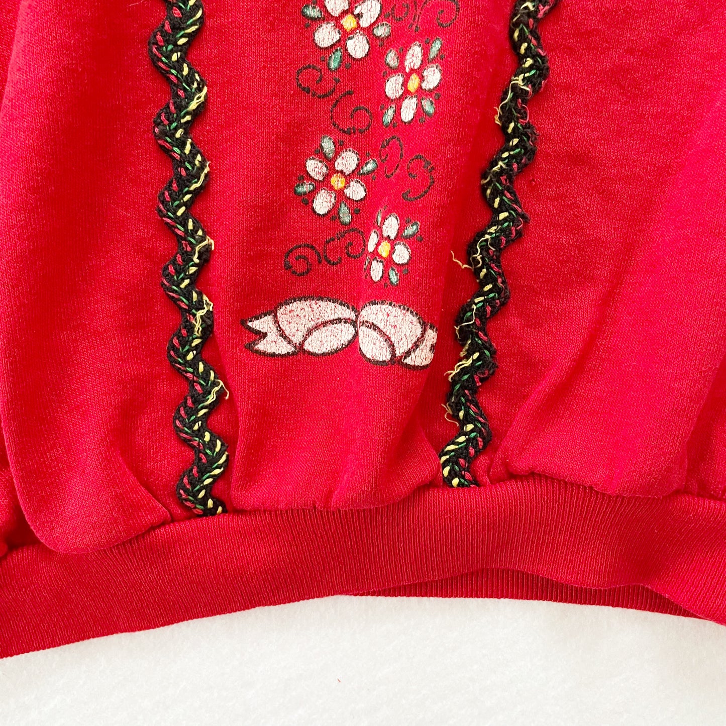 OshKosh Flower Ribbon Appliqué Sweatshirt - Yellow Clover Vintage Kids Clothes