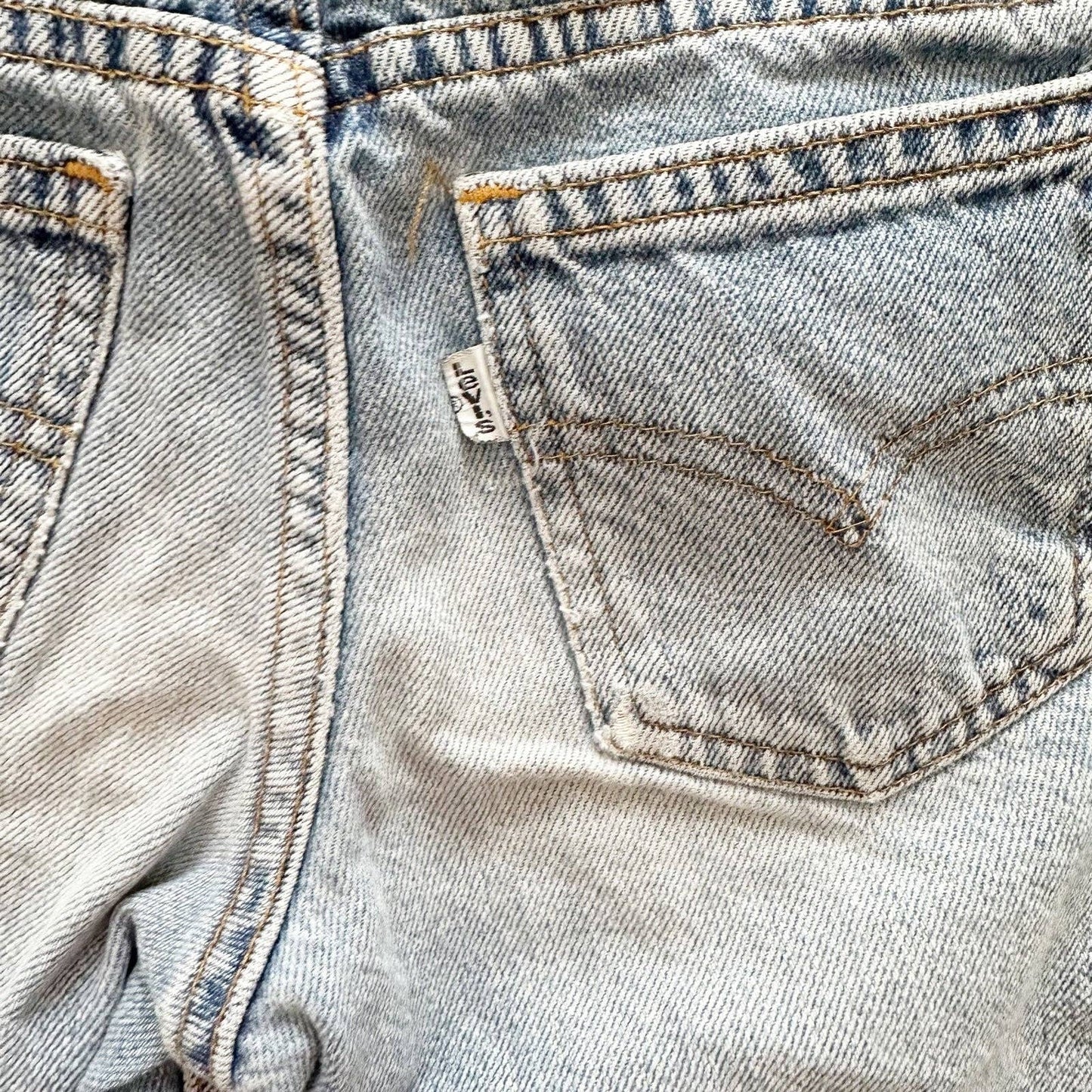 Vintage Levi’s 566 Loose Fit Denim Shorts: 7X - Yellow Clover Vintage Kids Clothes