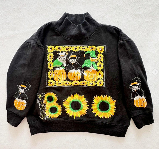 Vintage Spumoni Costume Cats Flower Halloween Sweatshirt