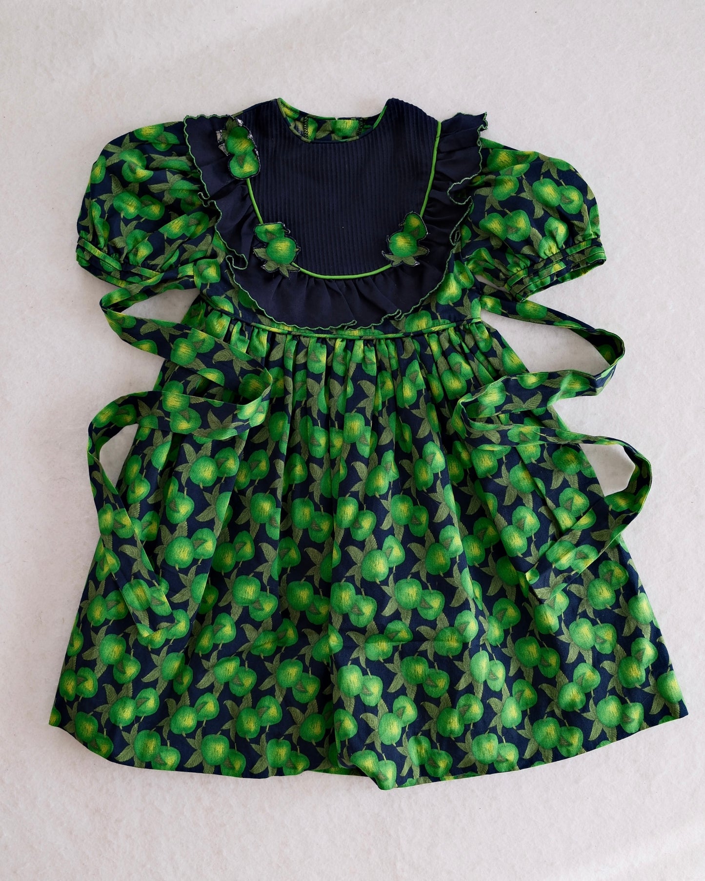 Vintage Spanish Green Apple Print Dress: 3T