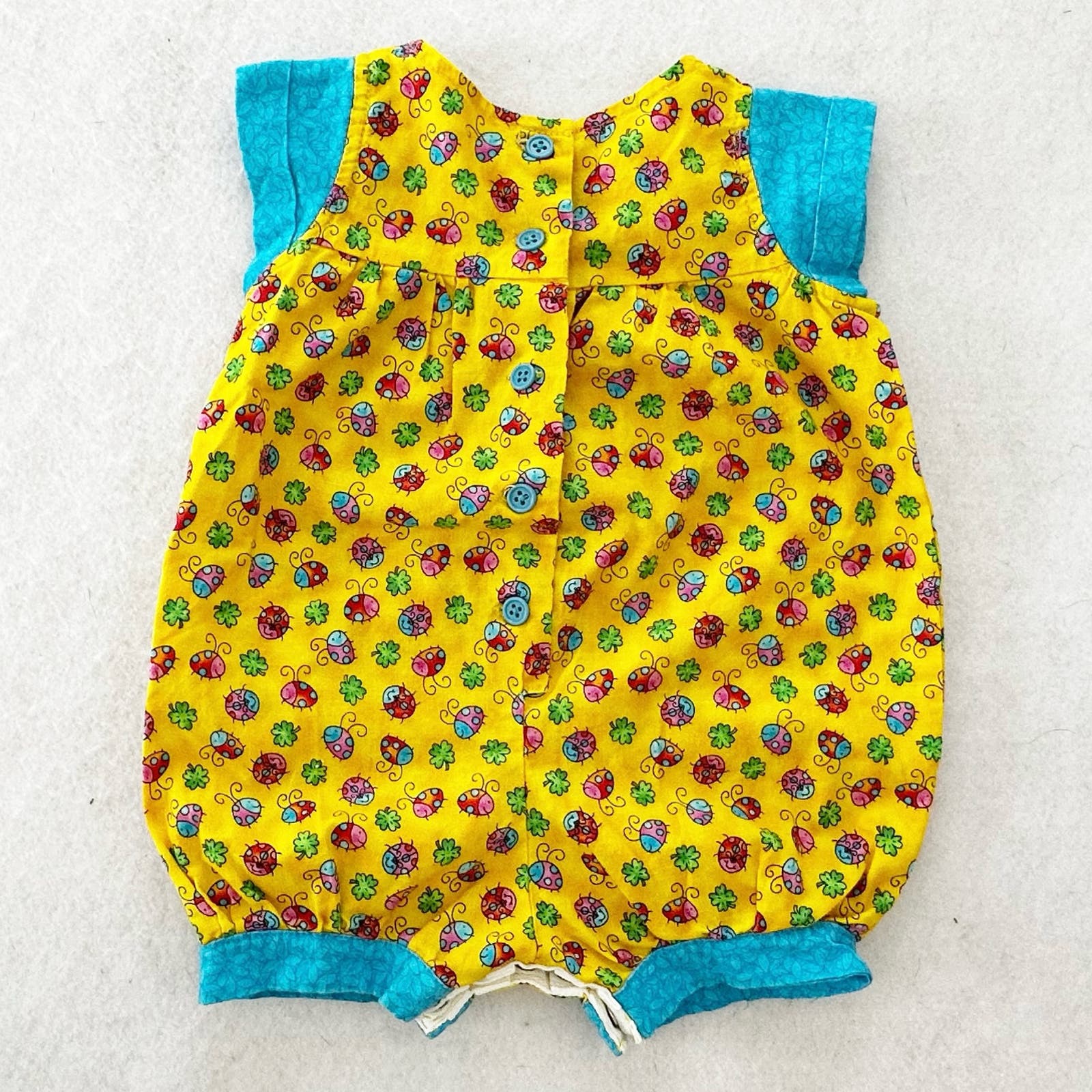 Handmade Bugs Romper and Hat: 6m? - Yellow Clover Vintage Kids Clothes