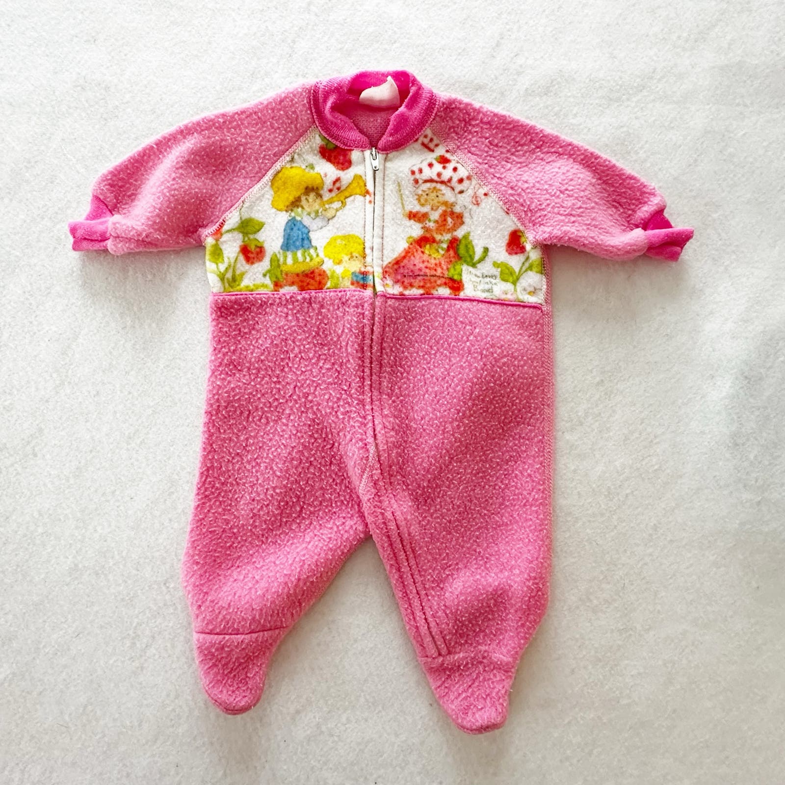Vintage Strawberry Shortcake Fleece Sleeper: 3m? - Yellow Clover Vintage Kids Clothes