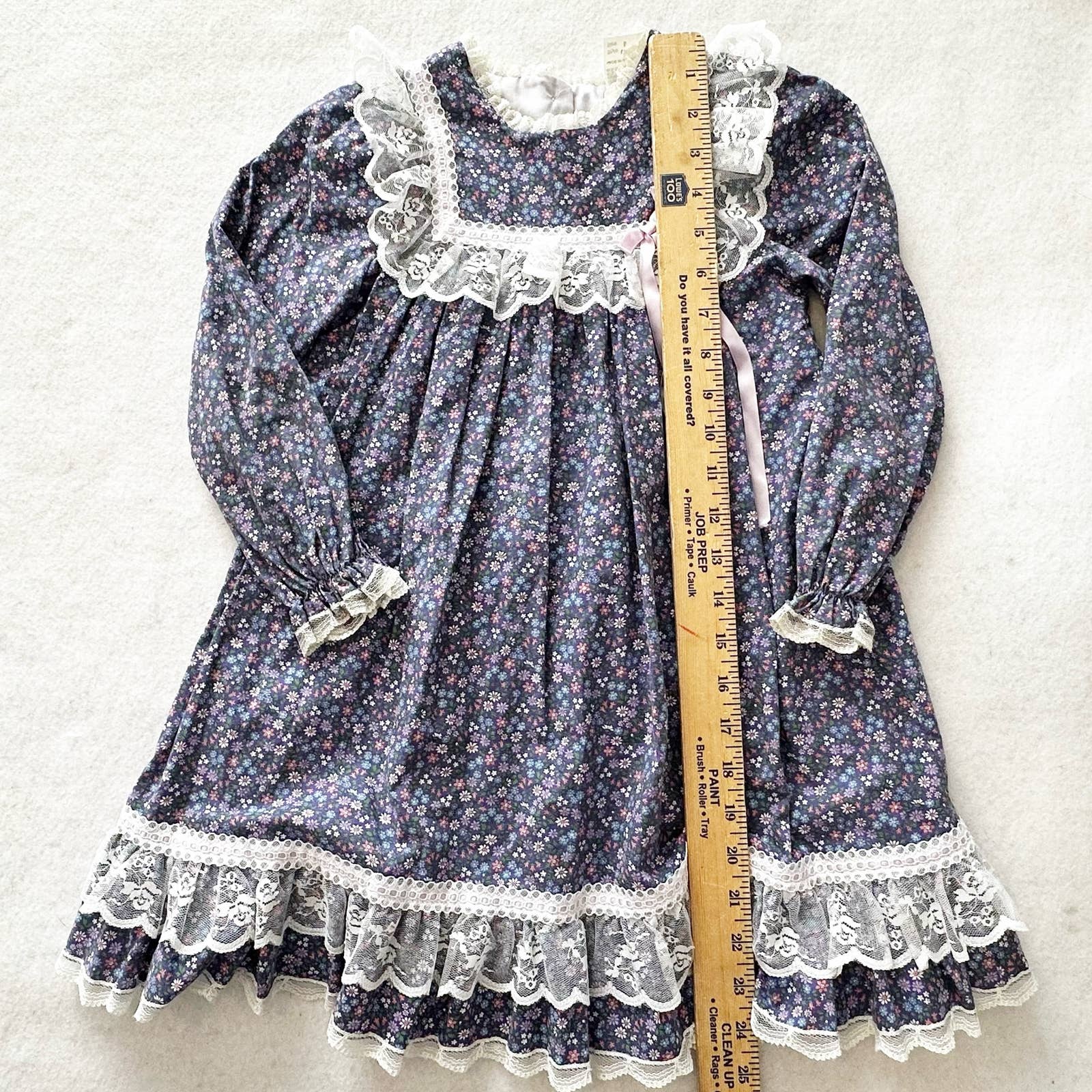 Vintage Bryan Lilac Calico Ditsy Floral Dress: 6y - Yellow Clover Vintage Kids Clothes