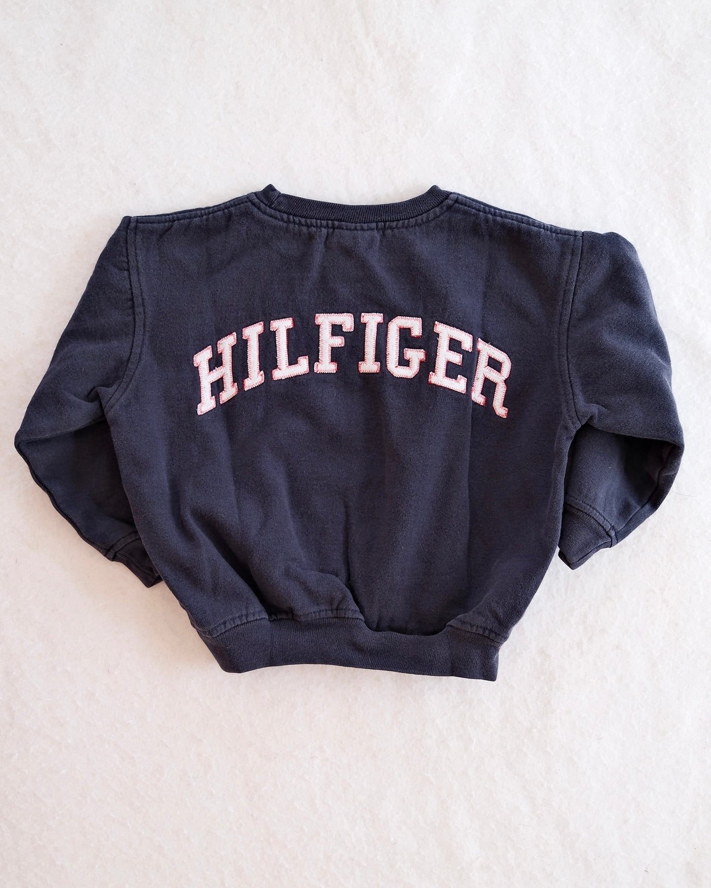 Vintage Tommy Hilfiger Lettering Sweatshirt: 4T
