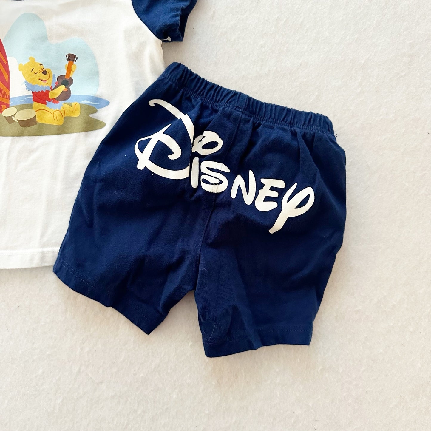 Y2K Disney Store Pooh Tropical Set: 9m?