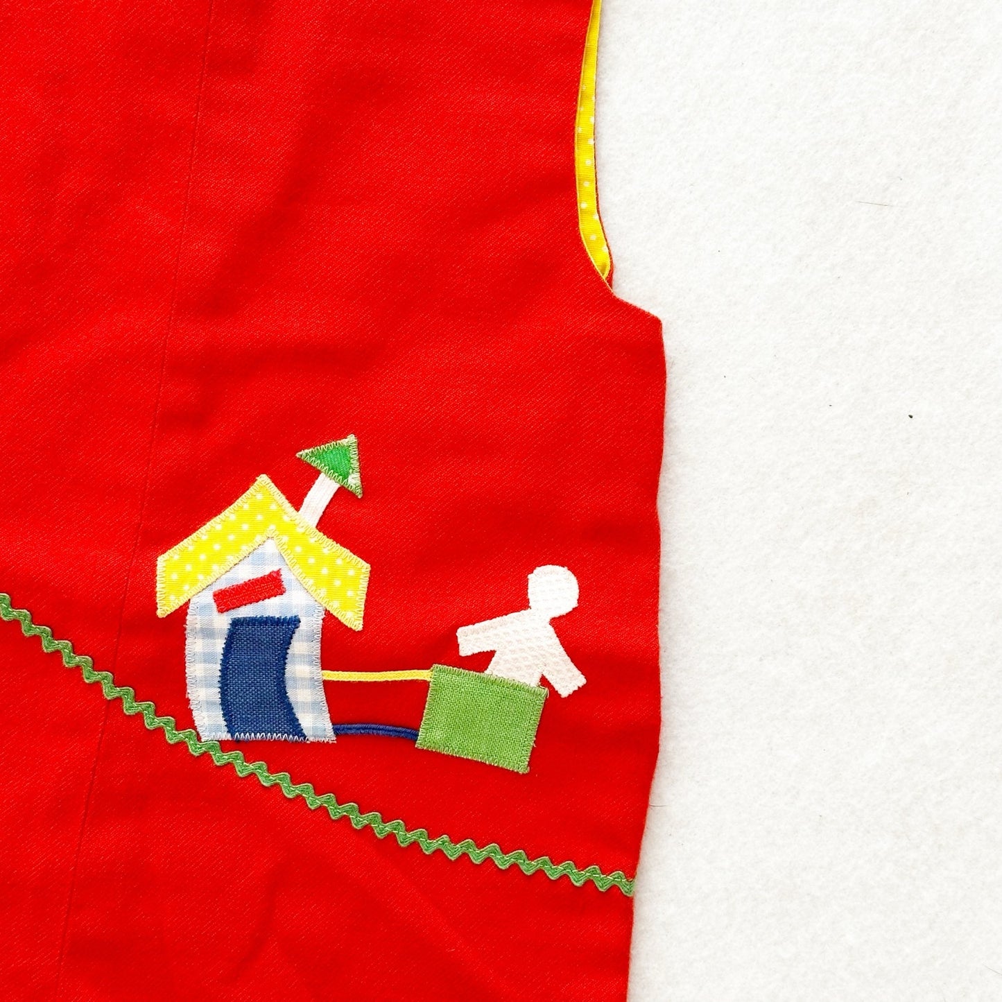 Vintage House Appliqué Jon Jon Romper: 24m?