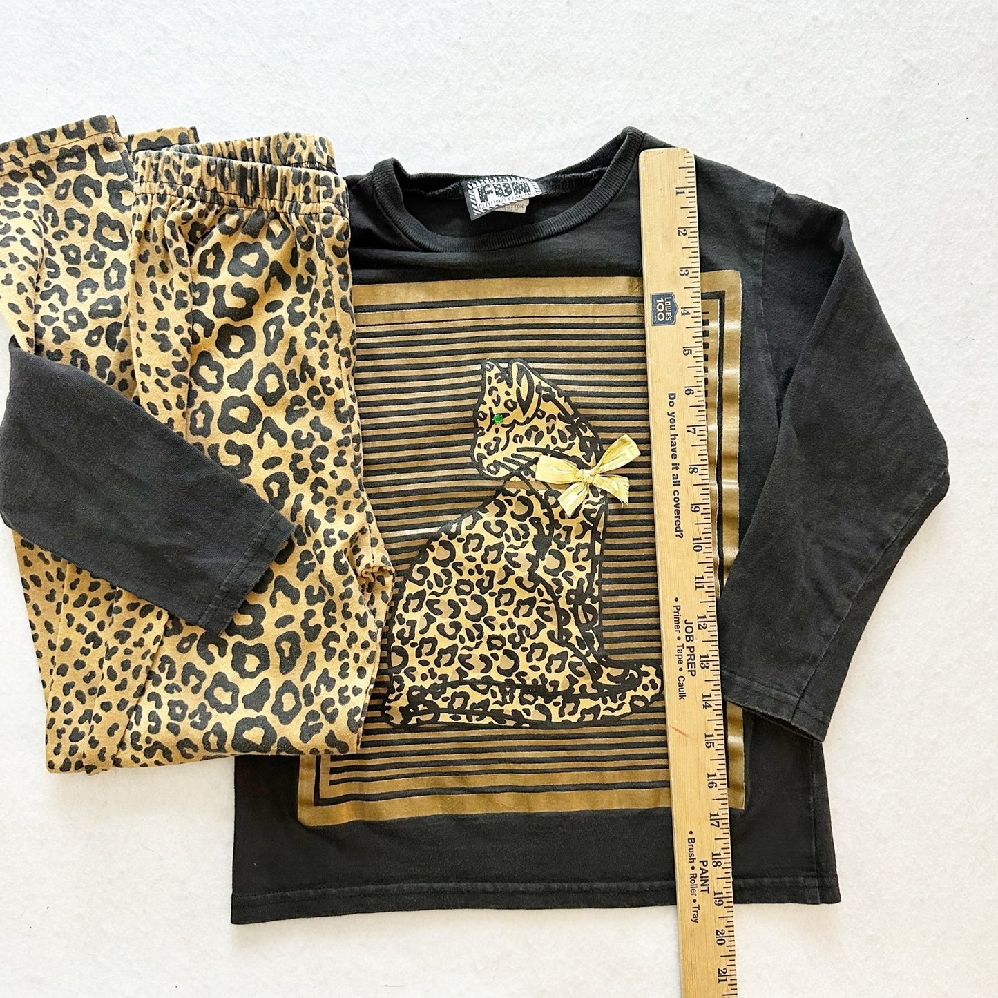 Vintage Fun Company Leopard Appliqué Tee + Leggings: 8y?