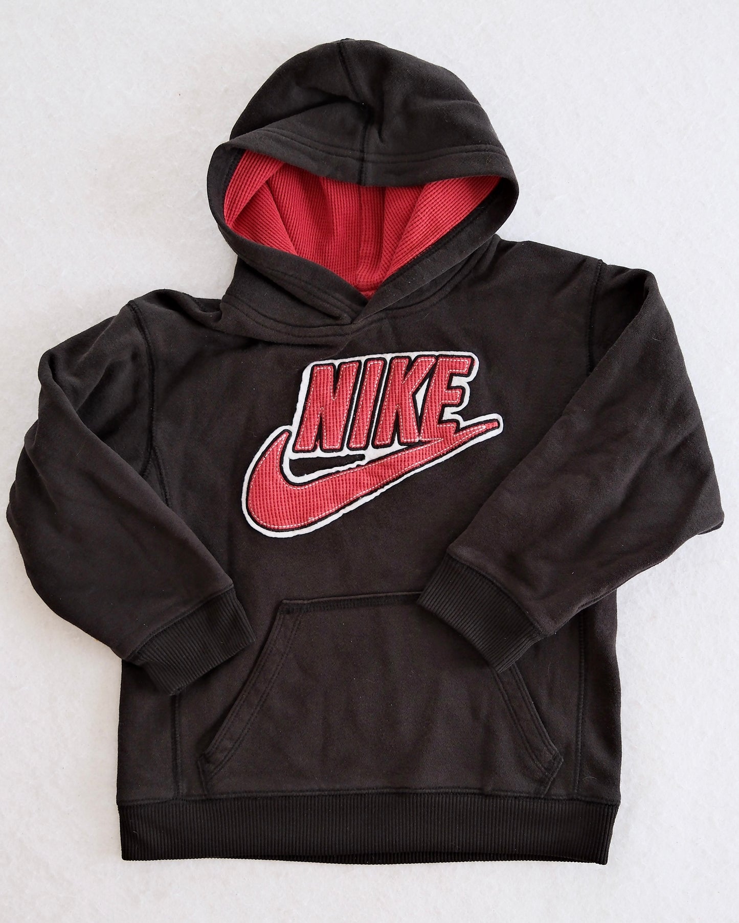 Y2K Nike black and red pullover hoodie with thermal fabric accents