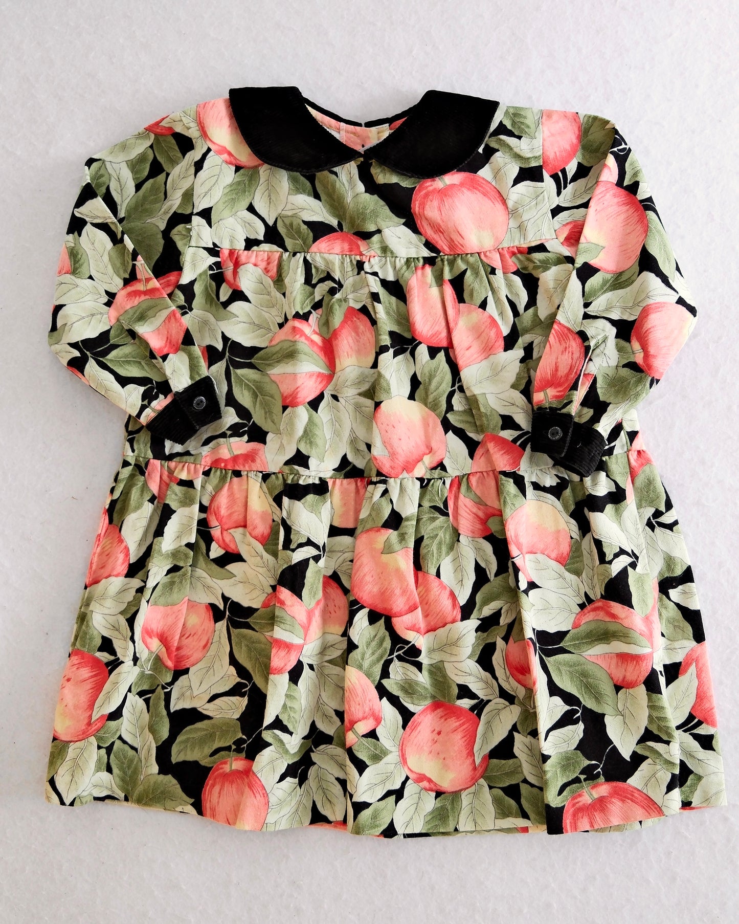 Vintage Mopsey & Cottontail Apple Orchard Print Dress: 4T