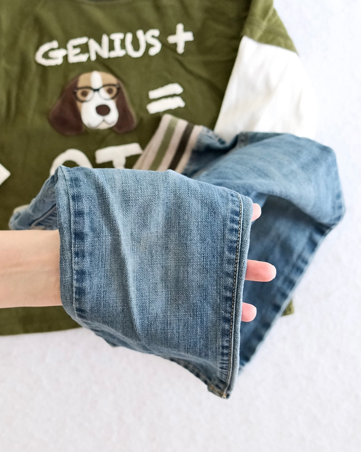Y2K Gymboree "Genius = QT Pi" Beagle Tee & Jeans Set, size 2T