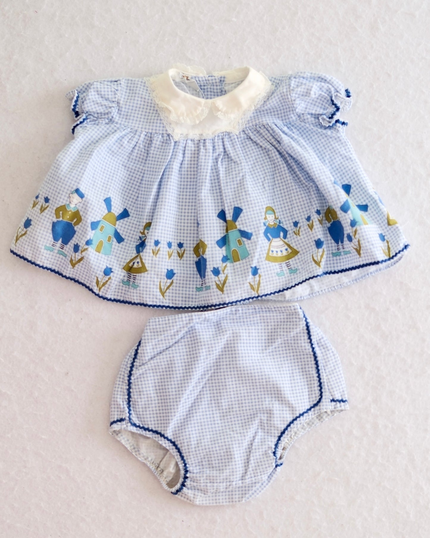 Vintage Fawn Togs Dutch Print Dress & Bloomer Set: 9m?