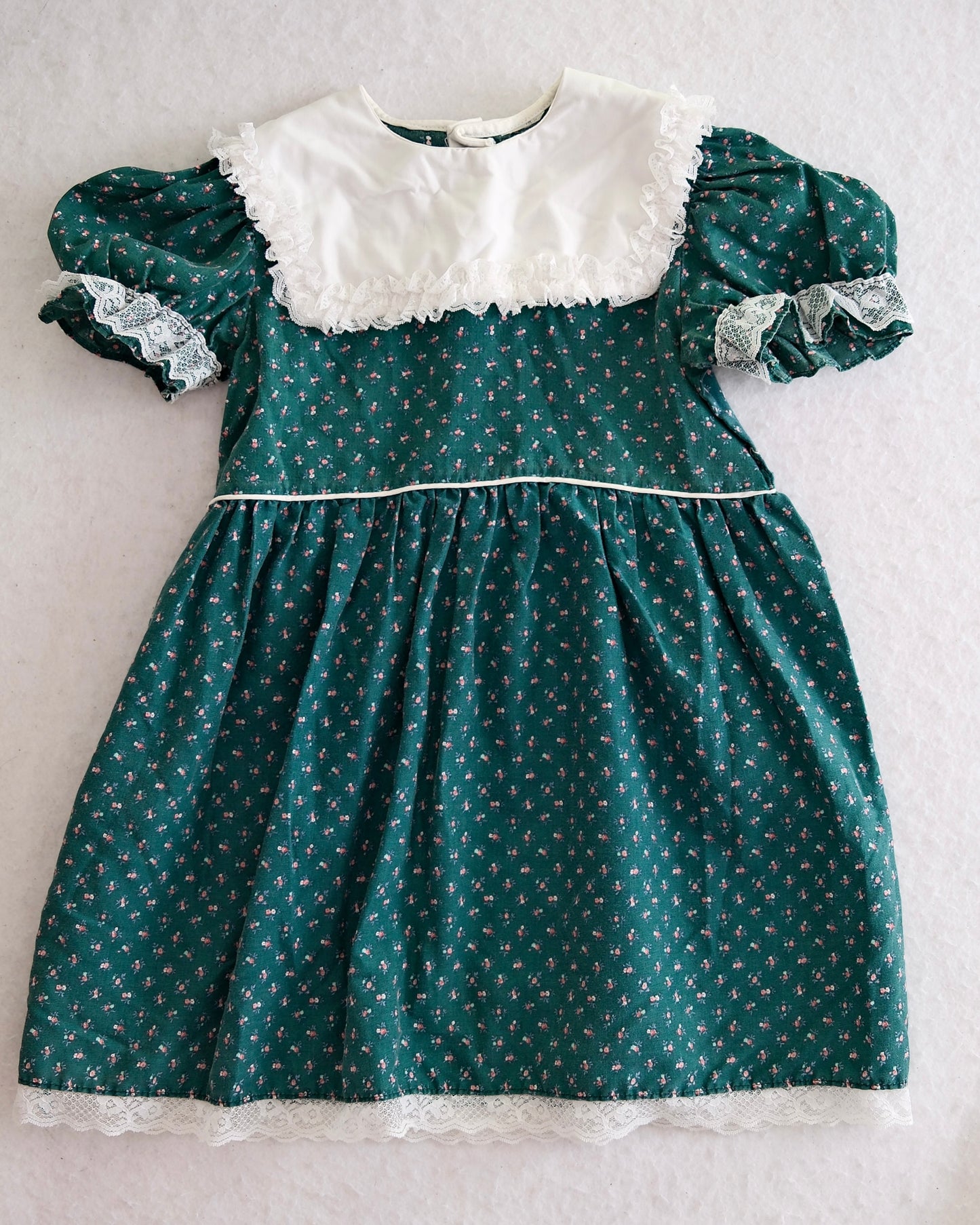 Vintage Handmade Green Floral Prairie Dress: 6y?