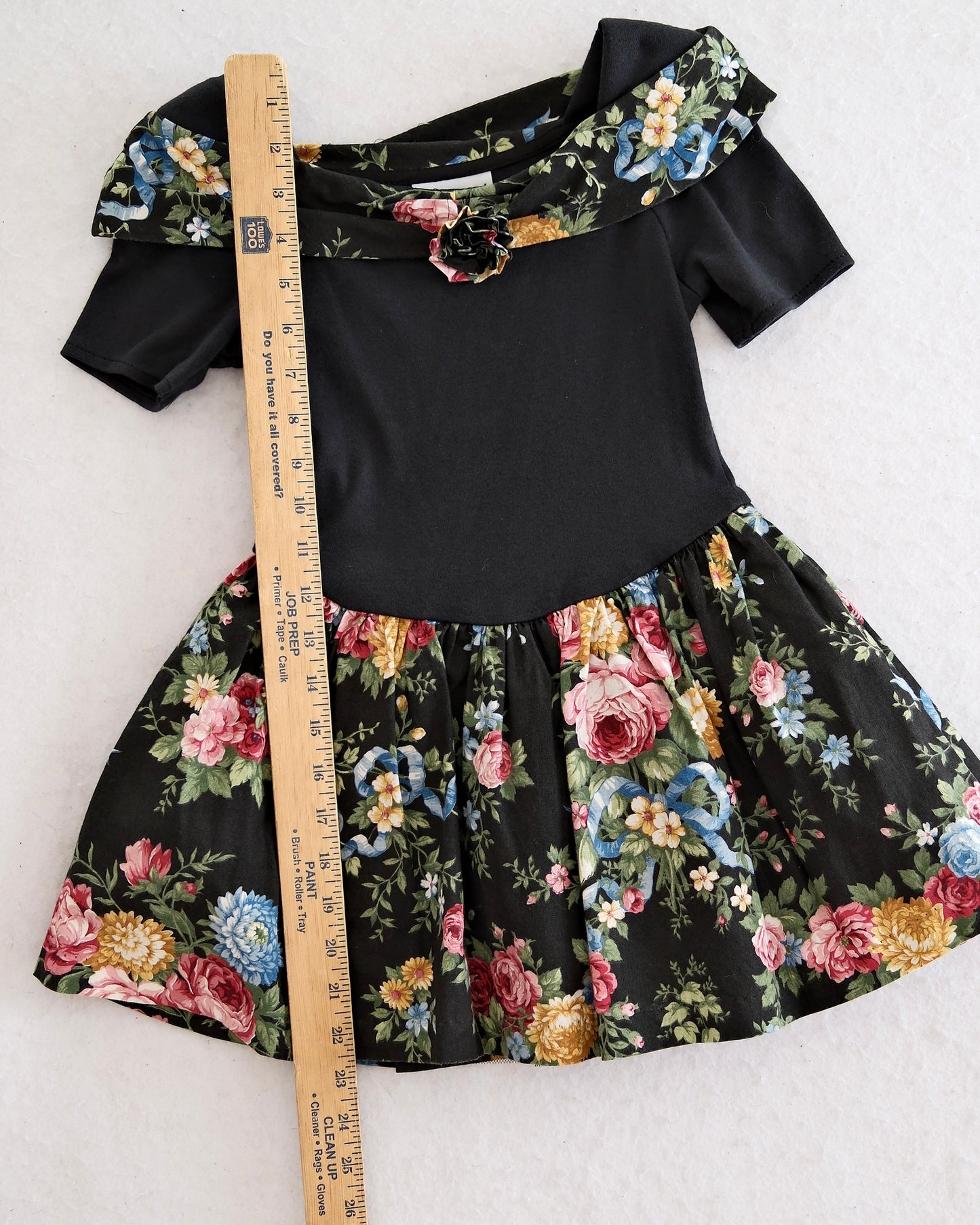 Vintage Eve Too! Black Floral Drop-Waist Dress: 6x