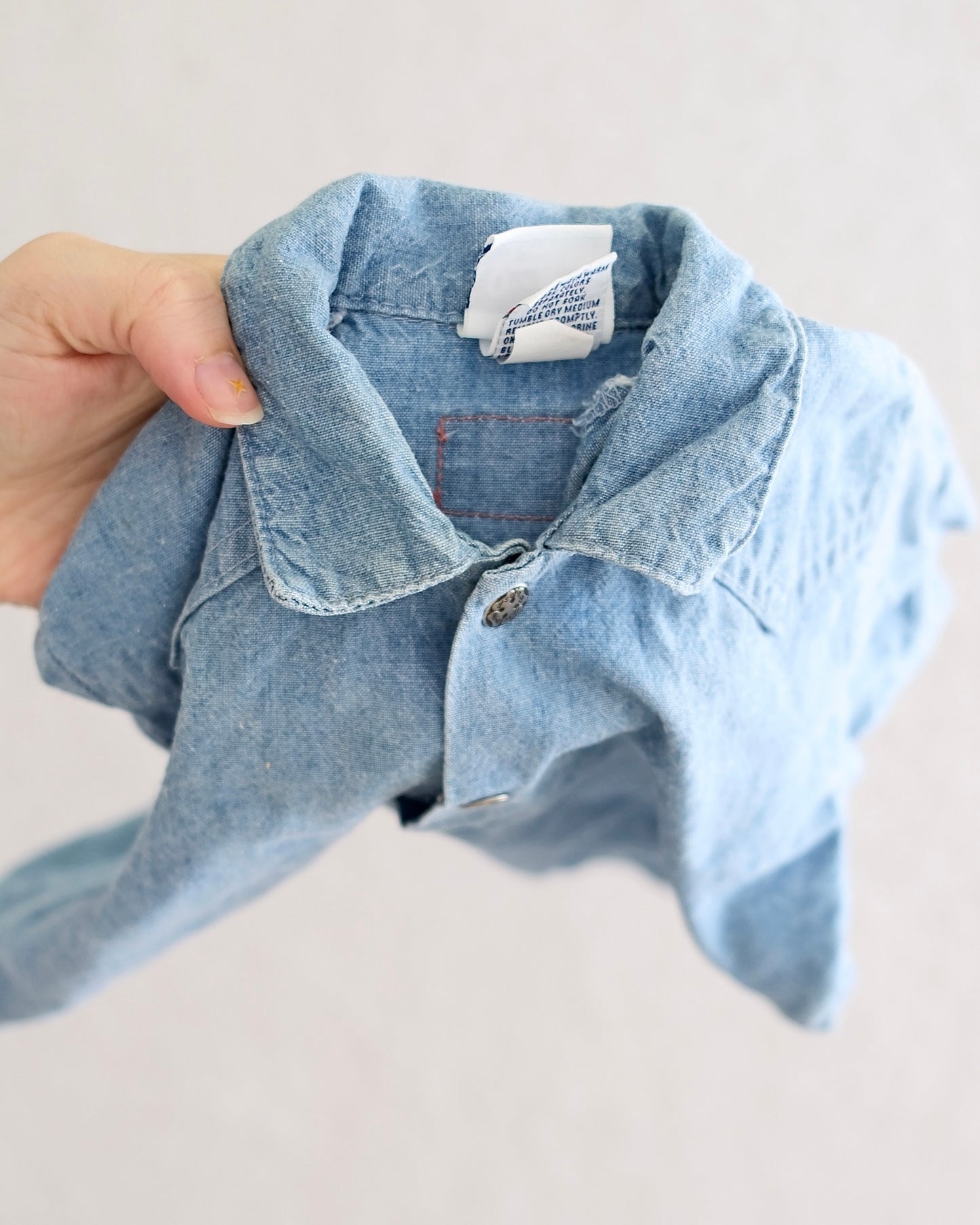 Vintage OshKosh B'Gosh Medium Wash Denim Collared Baby Romper: 6-9 Months