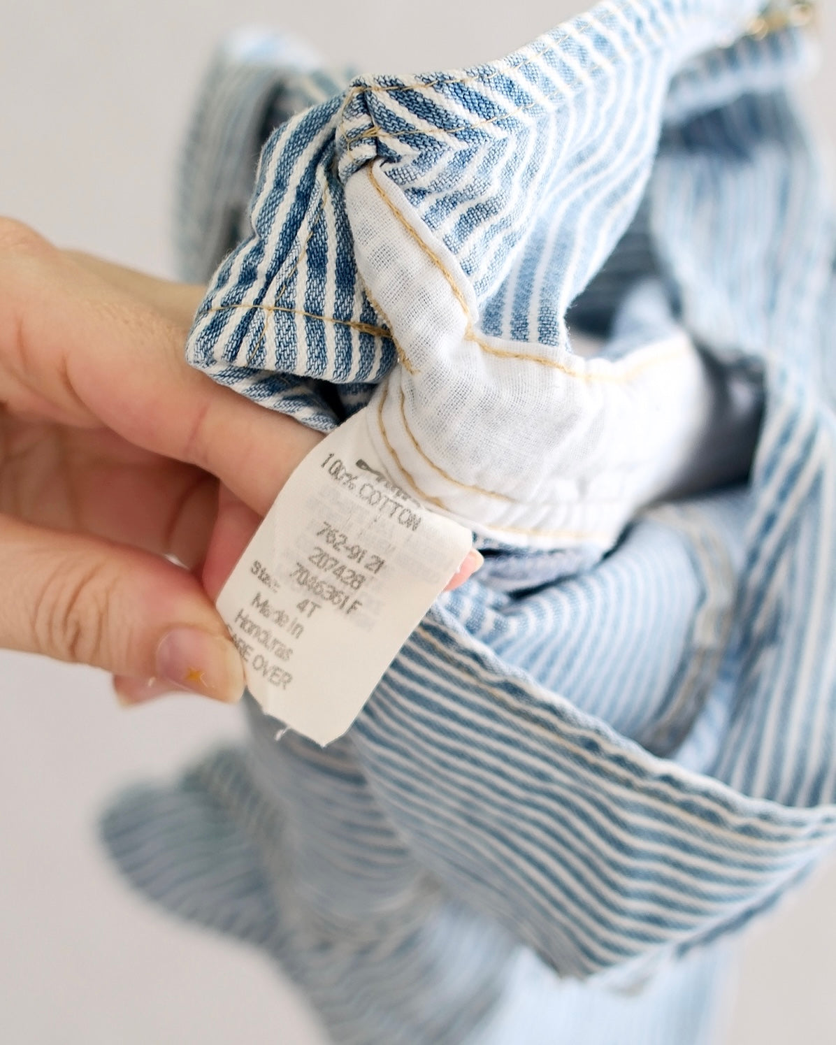 Vintage OshKosh B'Gosh Blue and White Denim Hickory Stripe Toddler Shortalls: 4T