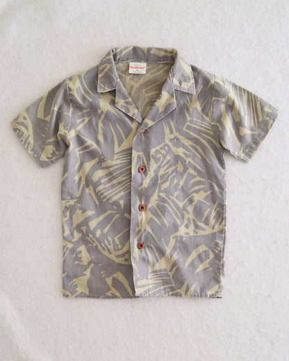 Vintage Health-tex boys gray tropical leaf print camp shirt size