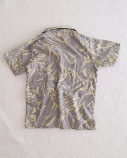 Vintage Health-tex boys gray tropical leaf print camp shirt size