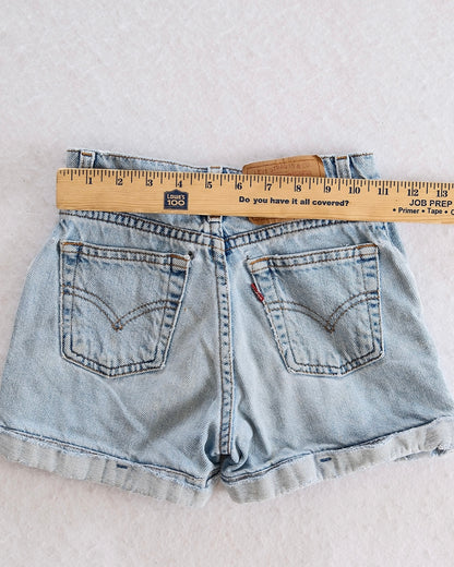 Vintage Levi’s Light Wash Denim Kids Shorts: 7y - Yellow Clover Vintage Kids Clothes