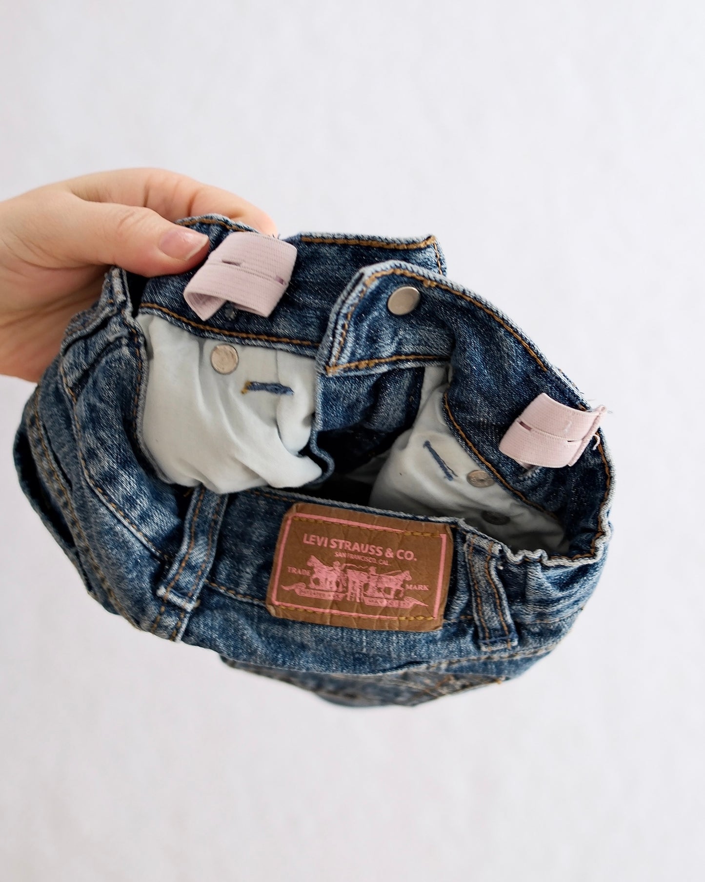Y2K Levi’s Glittery Embroidered Back Pocket Toddler Jeans: 3T