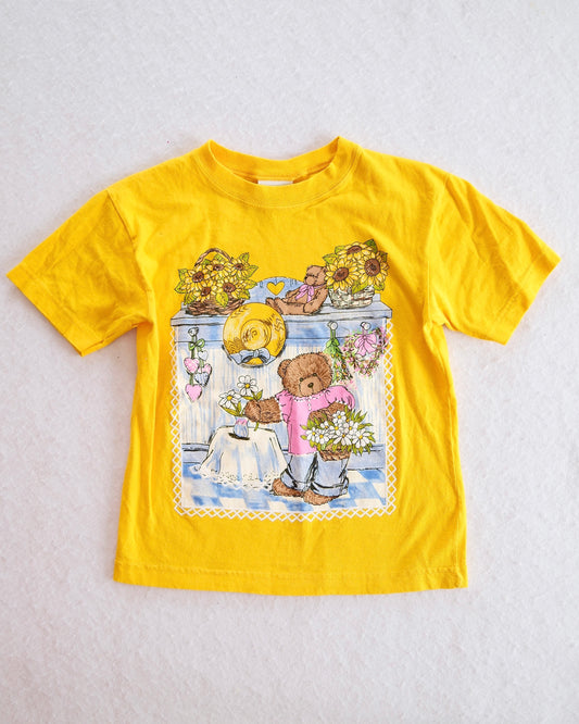 Vintage Yellow Teddy Bear Floral Kitchen Scene Kids T-Shirt: 7/8