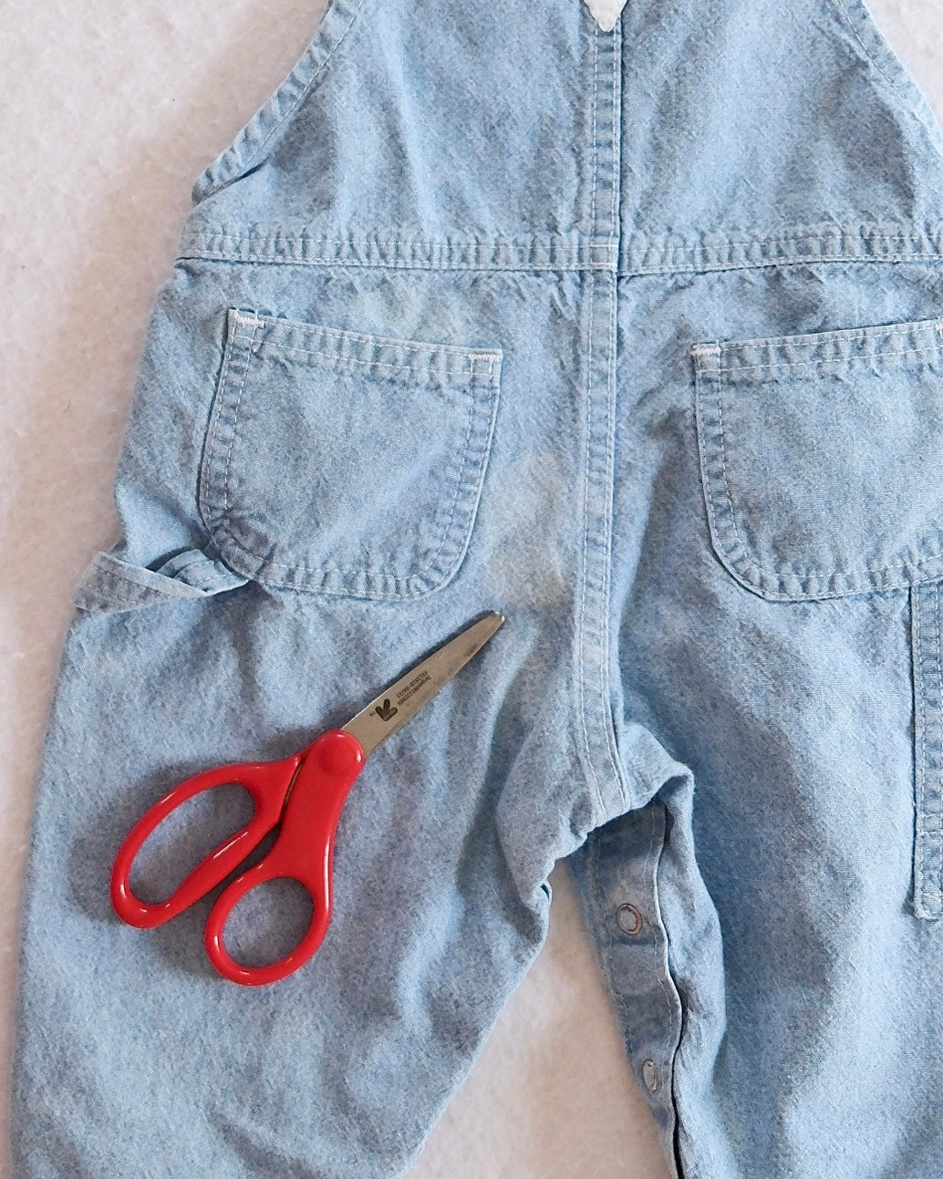 Vintage OshKosh Baby B’Gosh Light Wash Tool Embroidered Denim Overalls: 18m? - Yellow Clover Vintage Kids Clothes