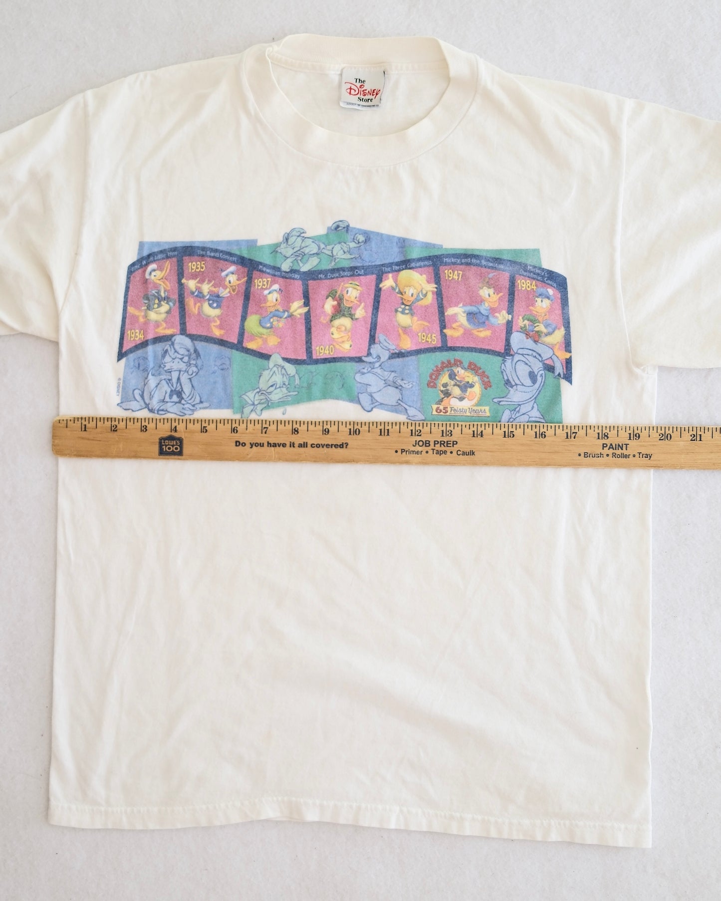 Vintage Disney Store Adult Donald Duck Graphic Tee: M