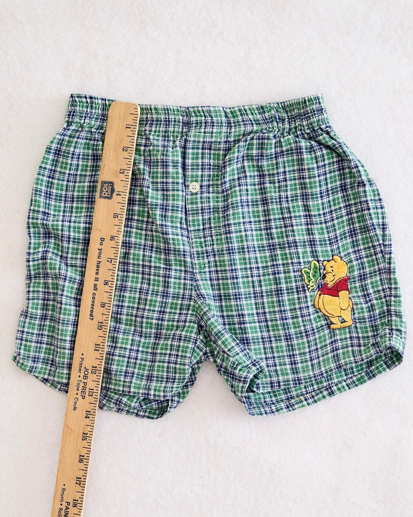 Vintage Disney Winnie the Pooh Plaid Shorts: Juniors Small