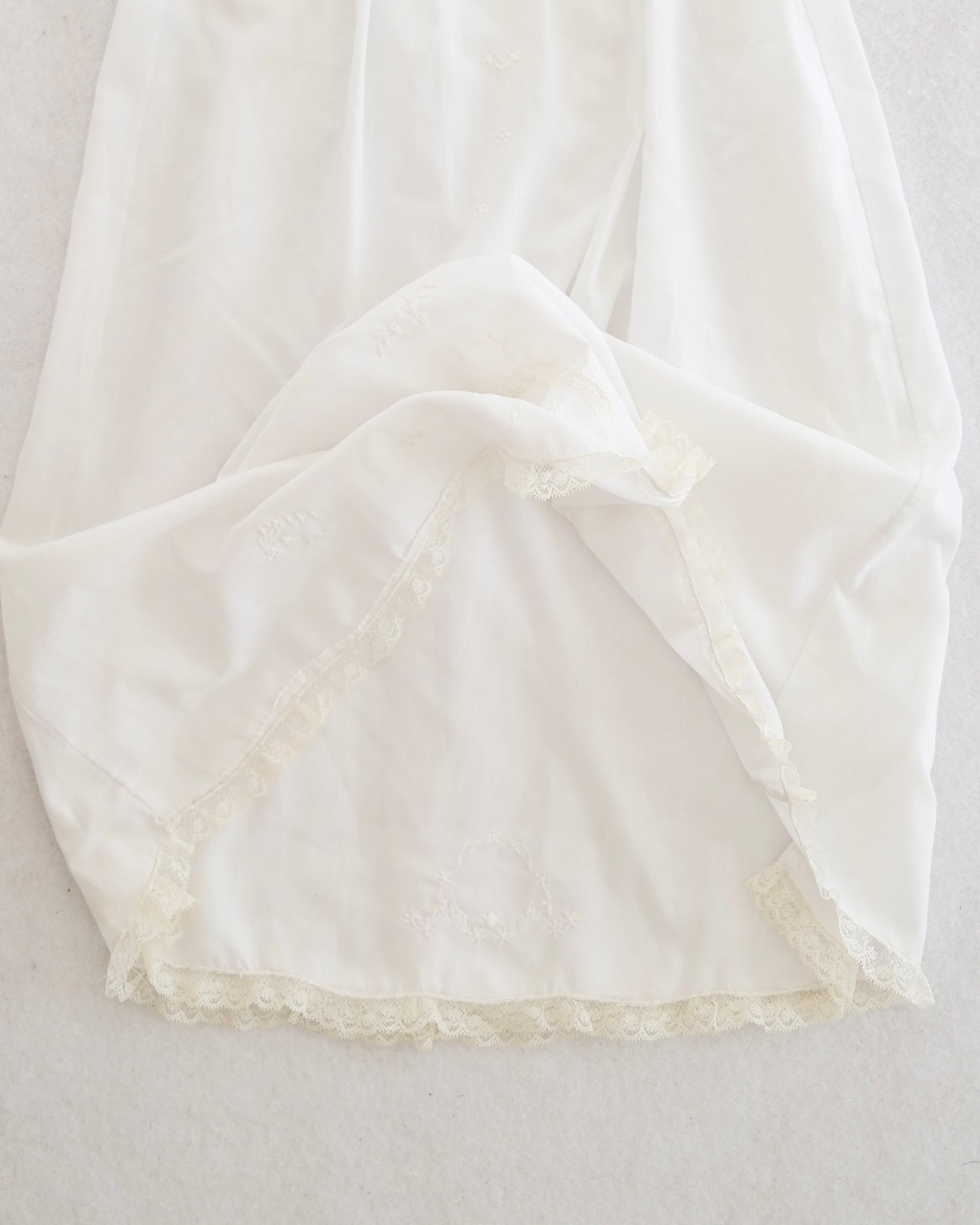Vintage Saks Fifth Avenue Hand Embroidered Baby Gown: 6m?