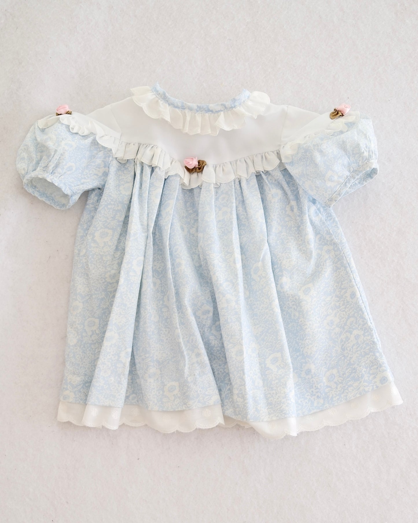 Vintage Rare Editions Ditsy Floral Eyelet Dress: 12m