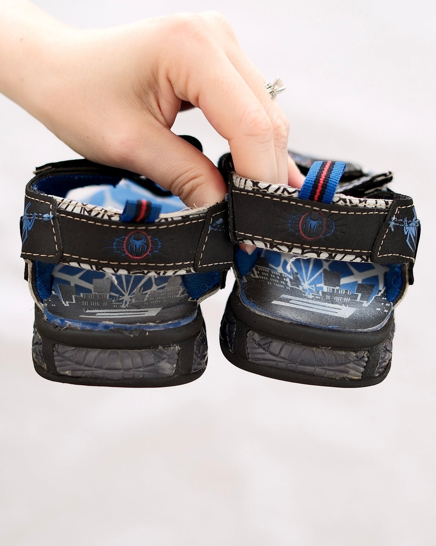 Y2K Spider-Man Sport Light Up Sandals: size 13.5