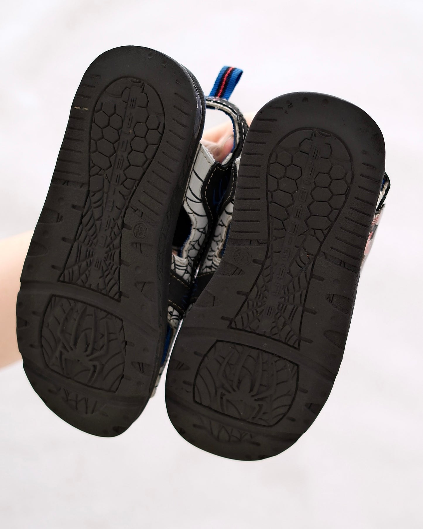 Y2K Spider-Man Sport Light Up Sandals: size 13.5