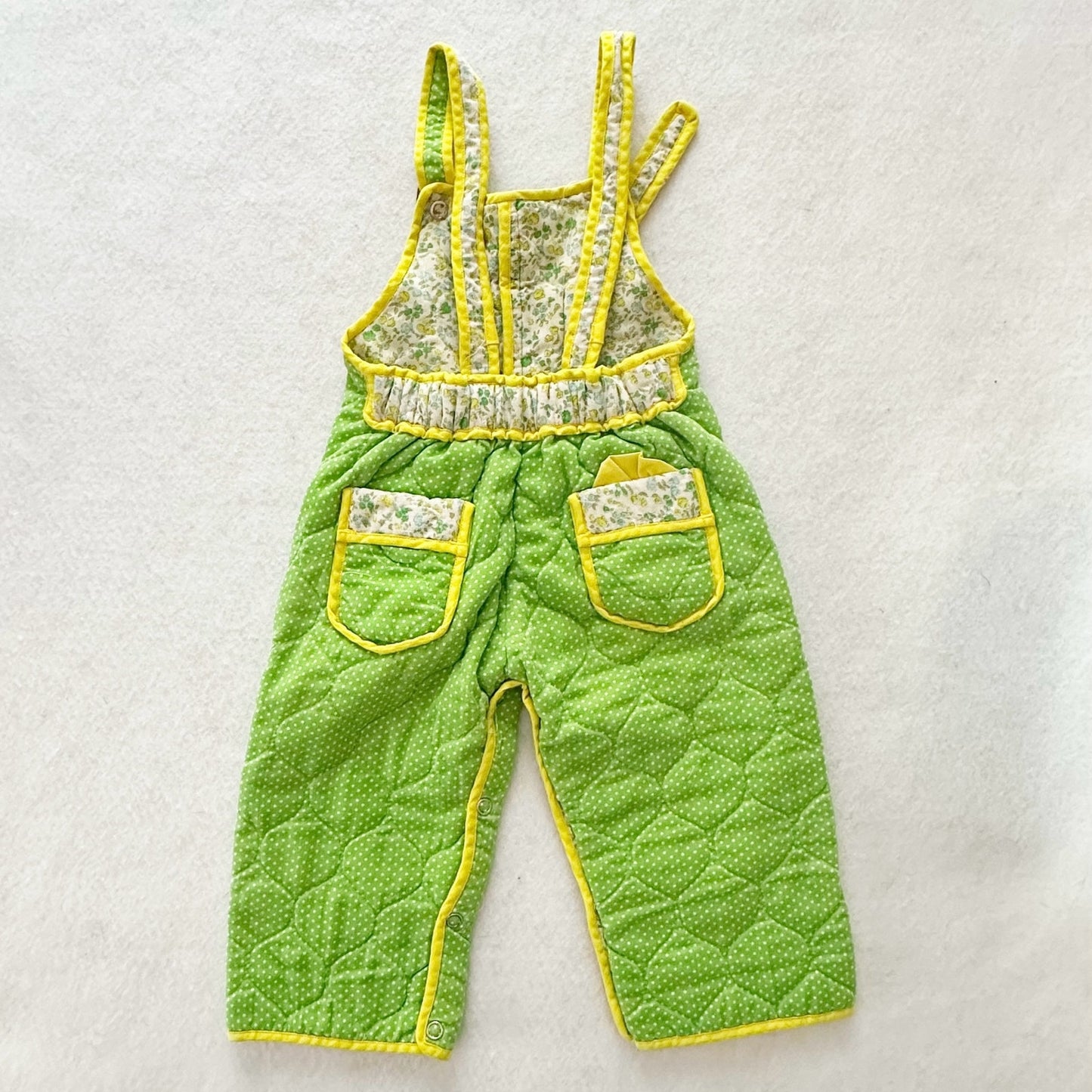 Vintage Quilted Floral Green Romper: 12m? - Yellow Clover Vintage Kids Clothes