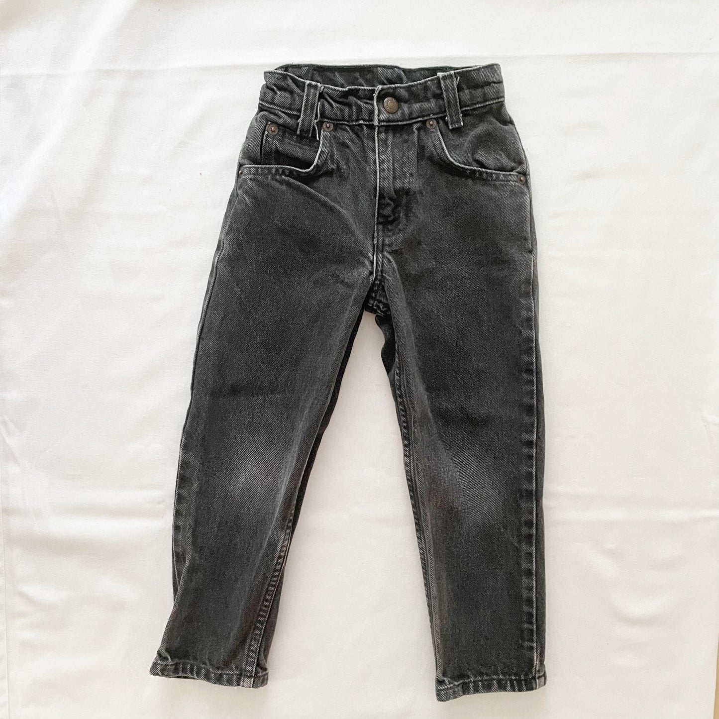 Vintage Levi’s 550 Relaxed Fit Orange Tab Black Kids Jeans