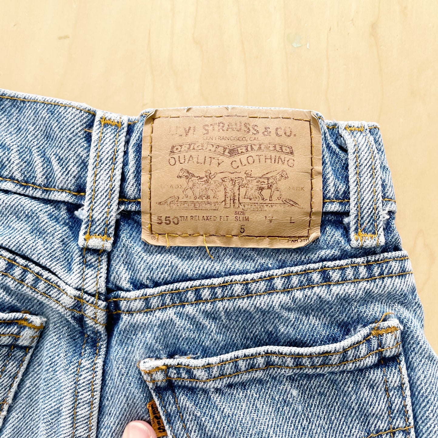 Levi’s 550 Slim 5 Orange Tab Jeans
